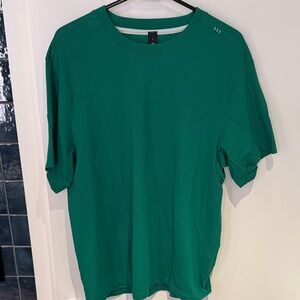 lululemon athletica Vibrant Green Short Sleeve Tee